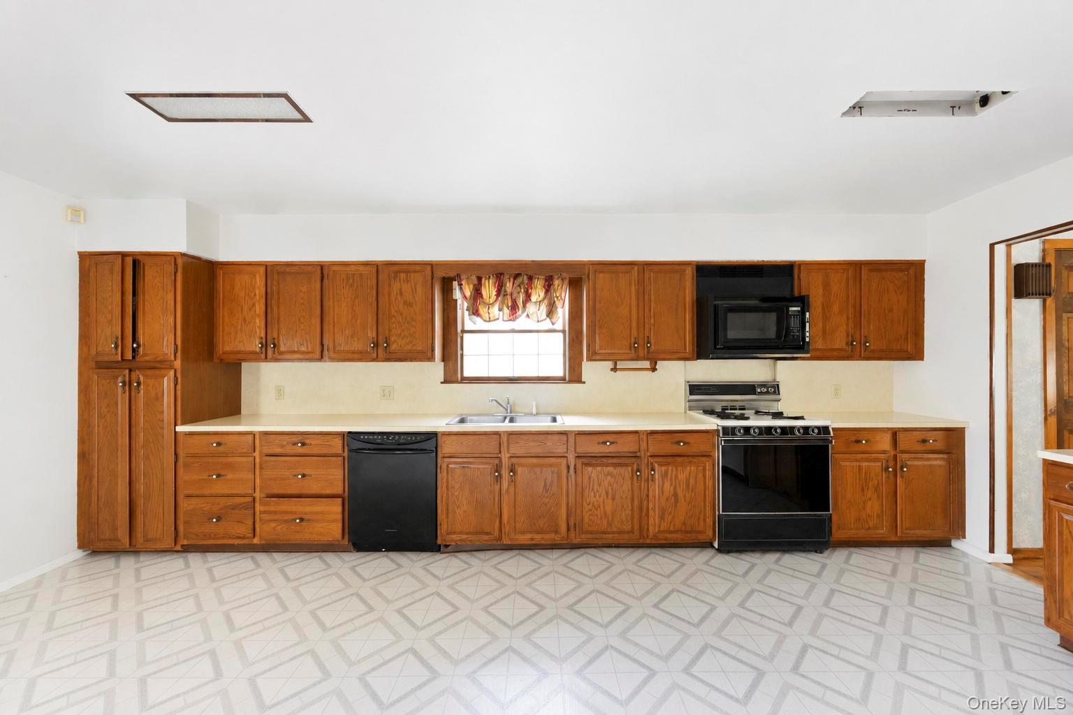 1425 Pine Drive Property Photo 12