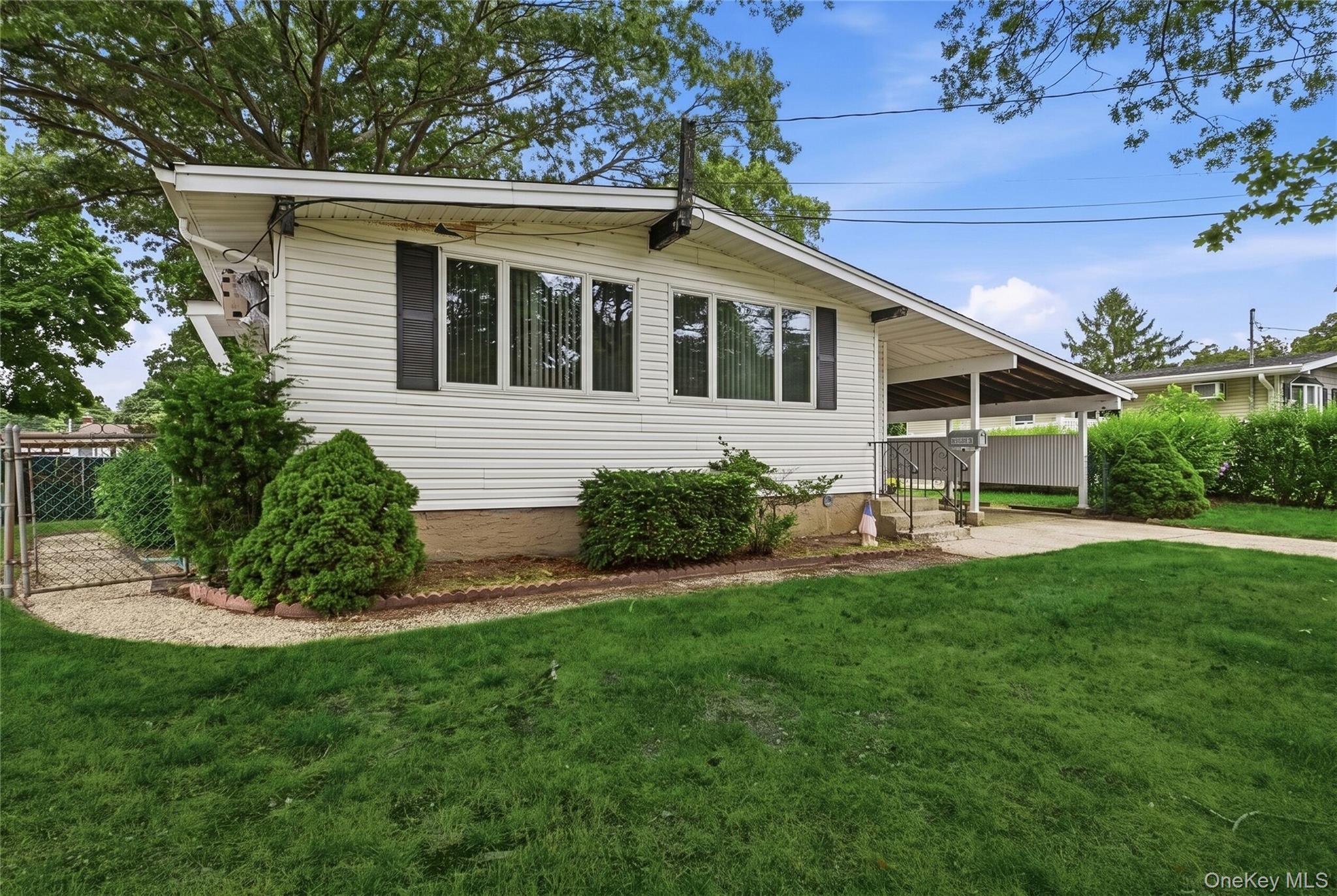90 Samuel Street Property Photo 2
