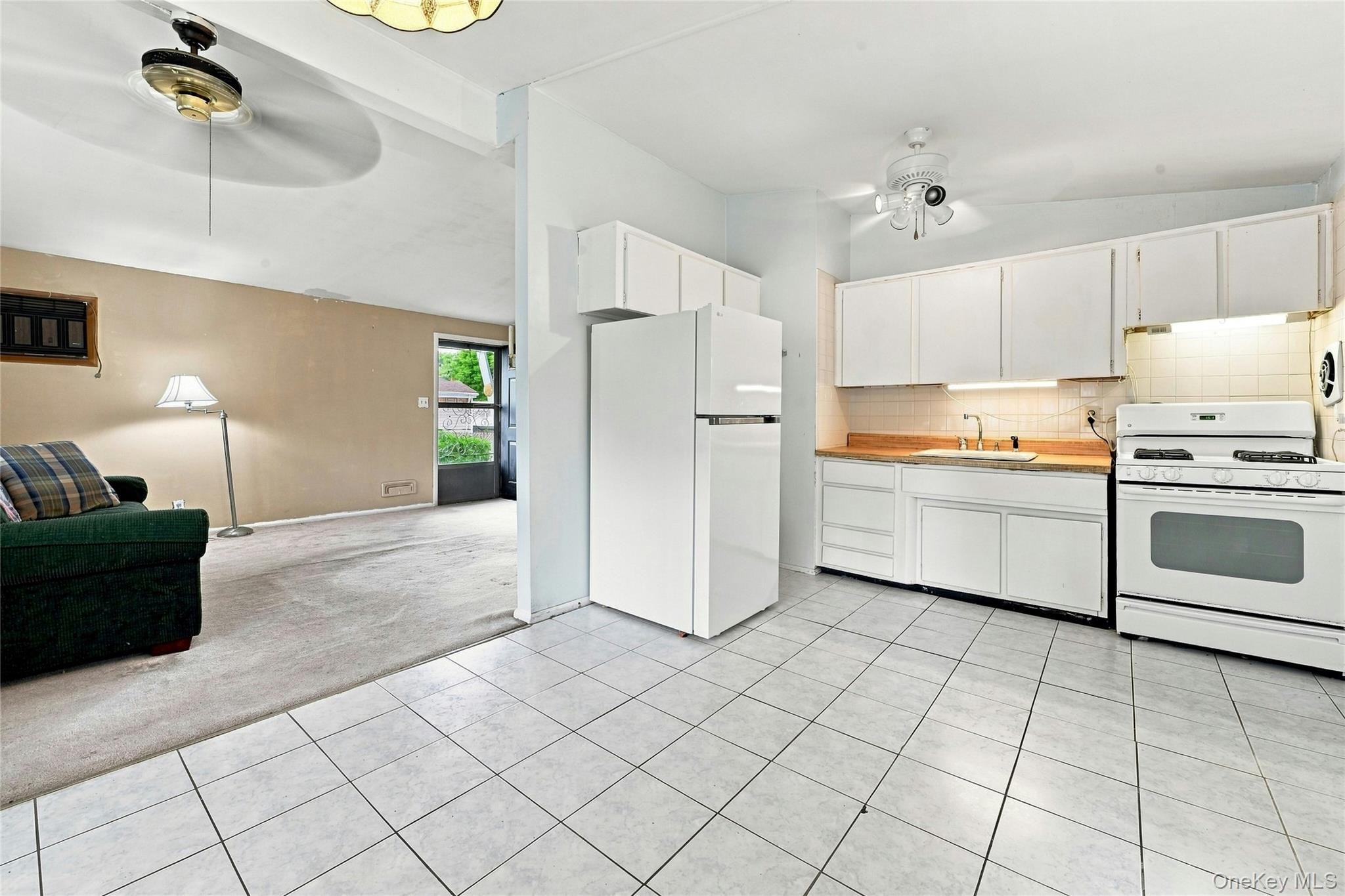 90 Samuel Street Property Photo 8