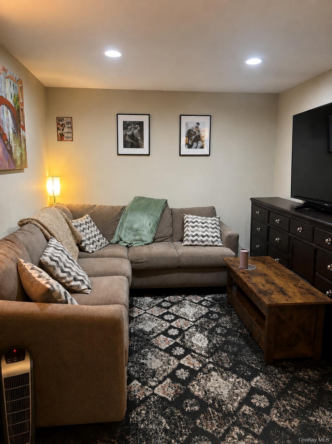 27 Otsego Avenue Property Photo 2
