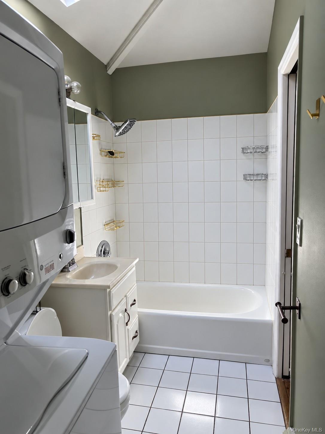 27 Otsego Avenue Property Photo 4