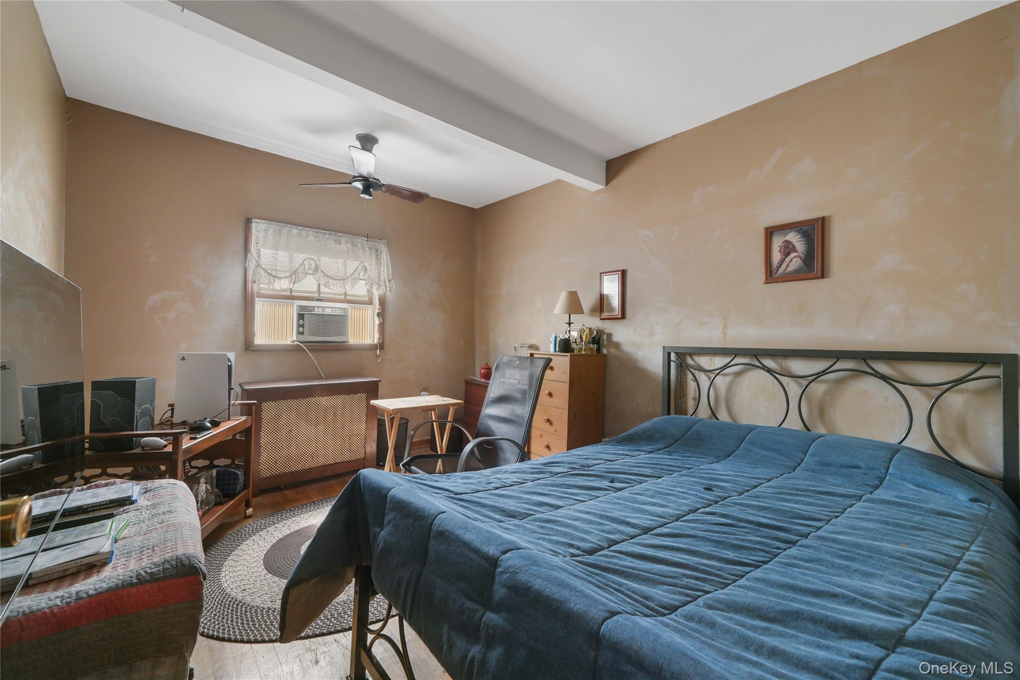 816 Throggs Neck Expressway Property Photo 20