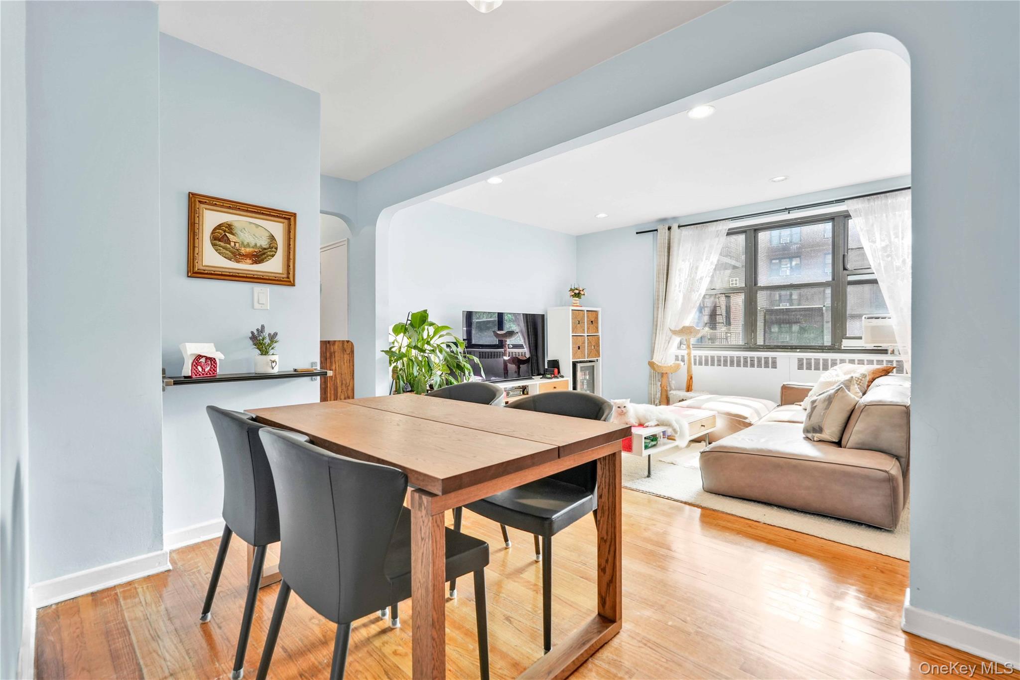 67-35 Yellowstone Boulevard 4p Property Photo 9