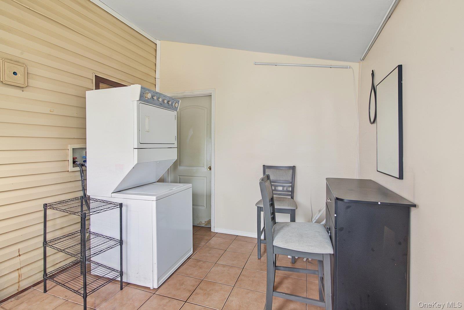 240 28th Street Property Photo 10