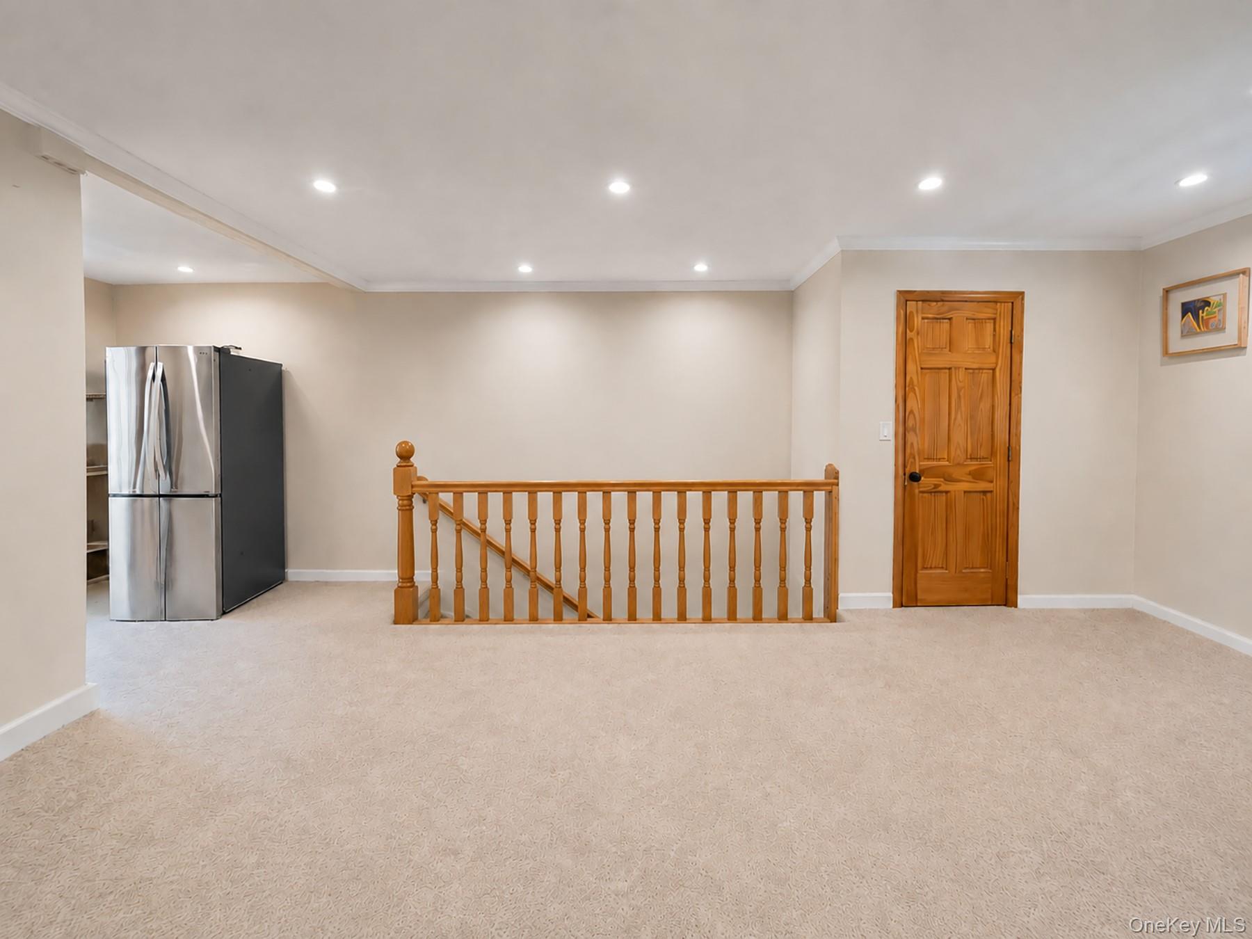 229-28 Kingsbury Avenue B Property Photo 11