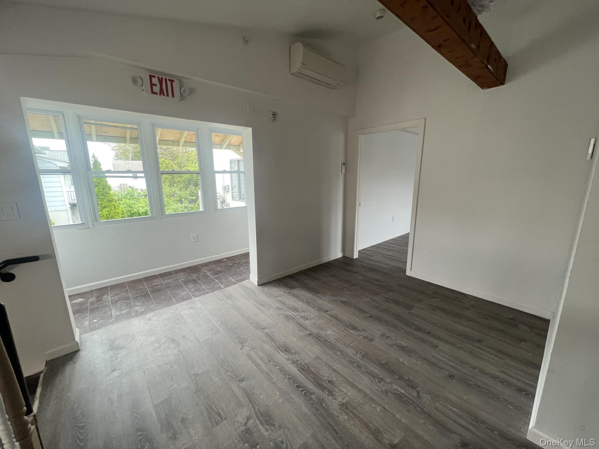 861 Midland Avenue Property Photo 3