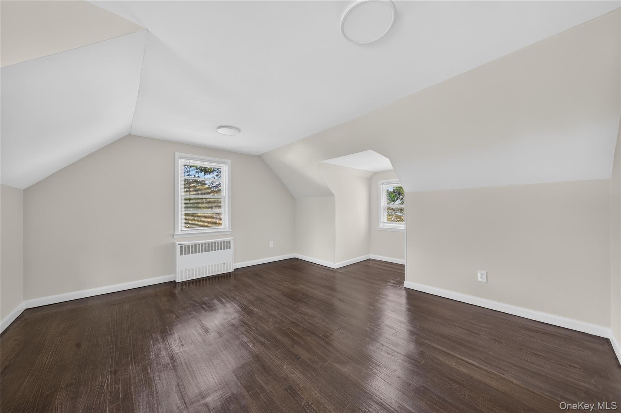 343 Sylvan Lane Property Photo 15