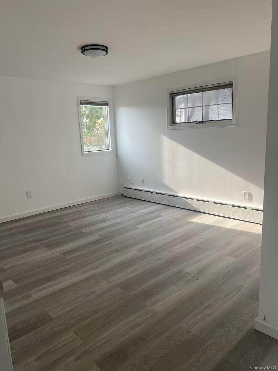 5 South Lane Property Photo 15
