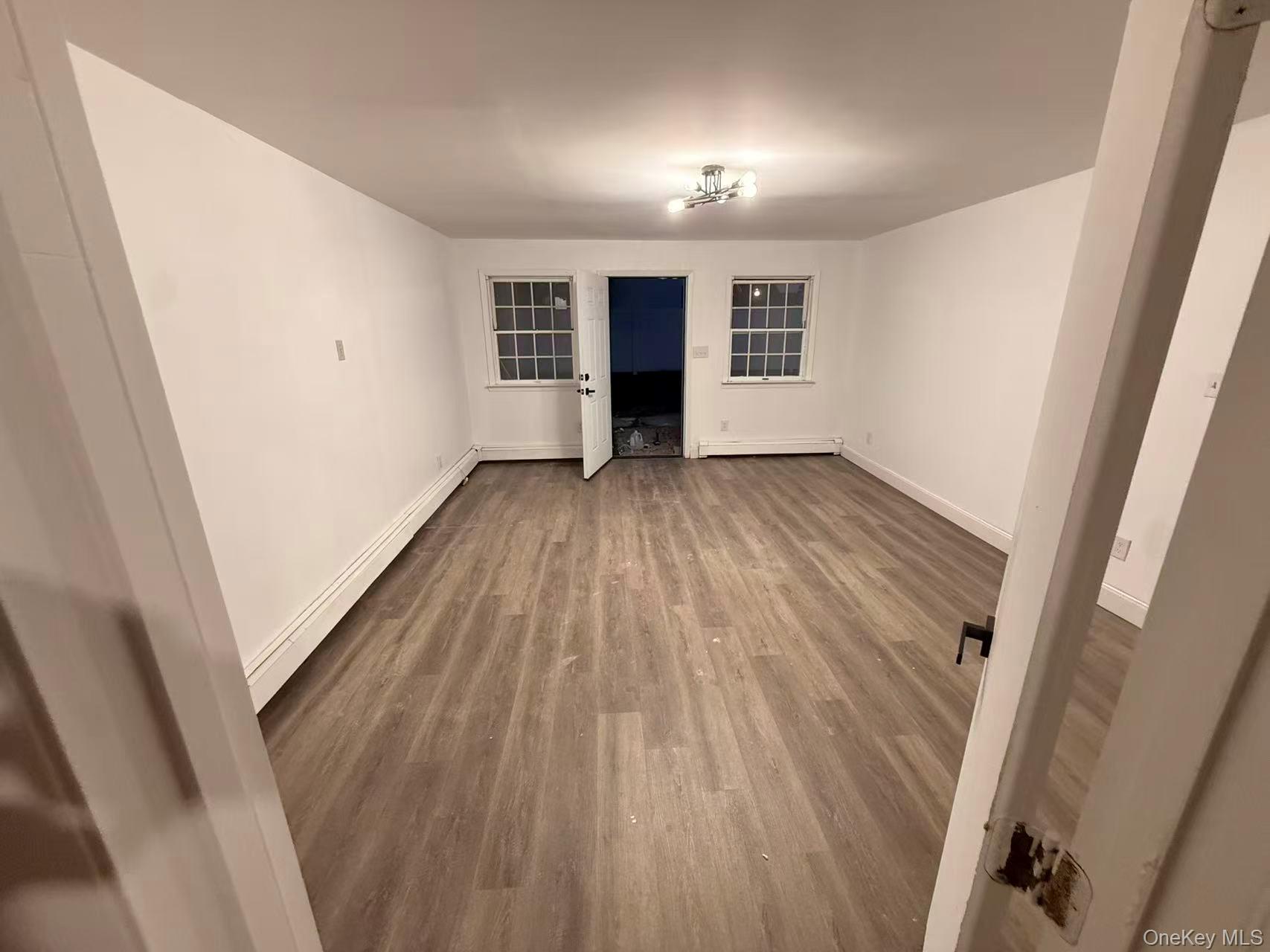 5 South Lane Property Photo 18