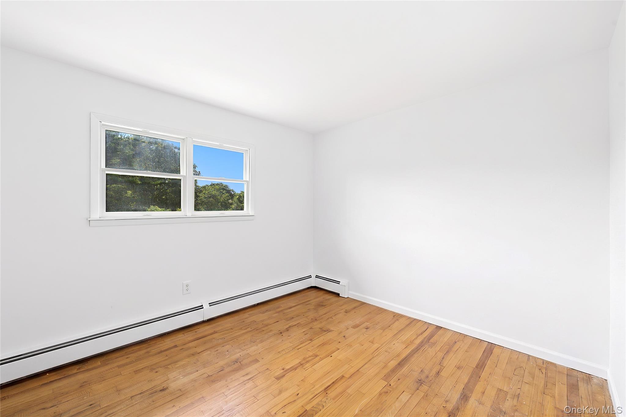 84 N Surfside Avenue Property Photo 12