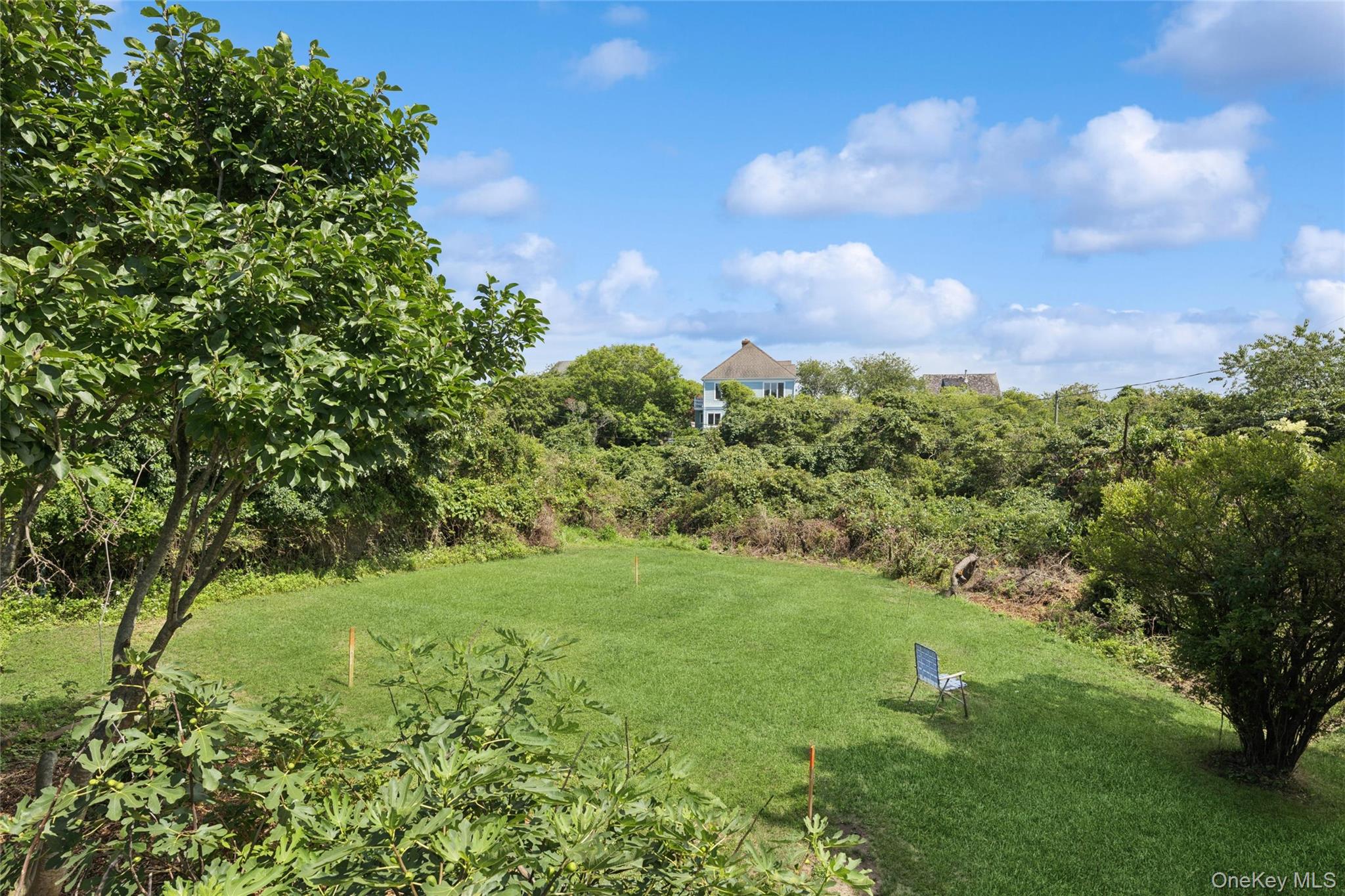 84 N Surfside Avenue Property Photo 23