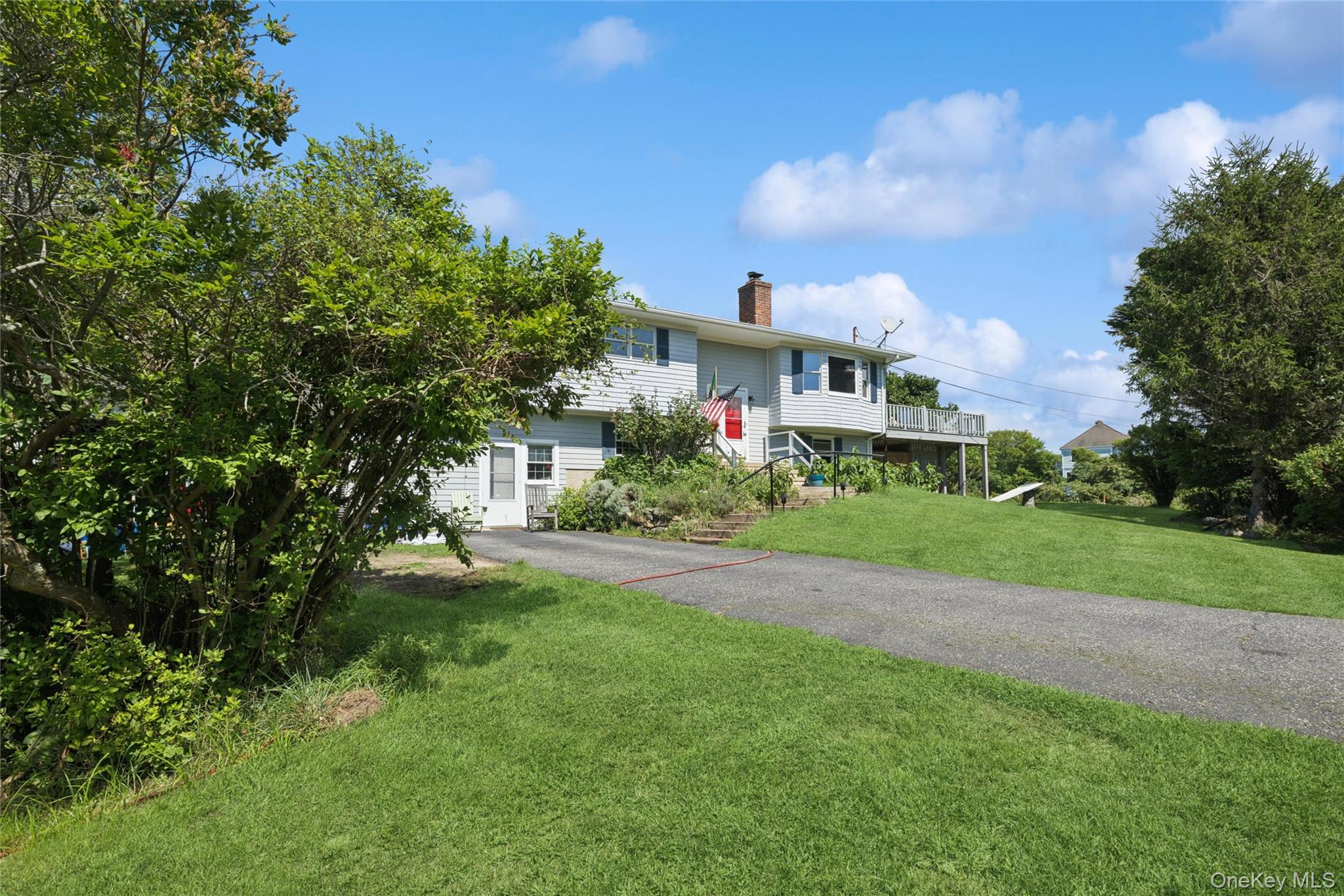 84 N Surfside Avenue Property Photo 24
