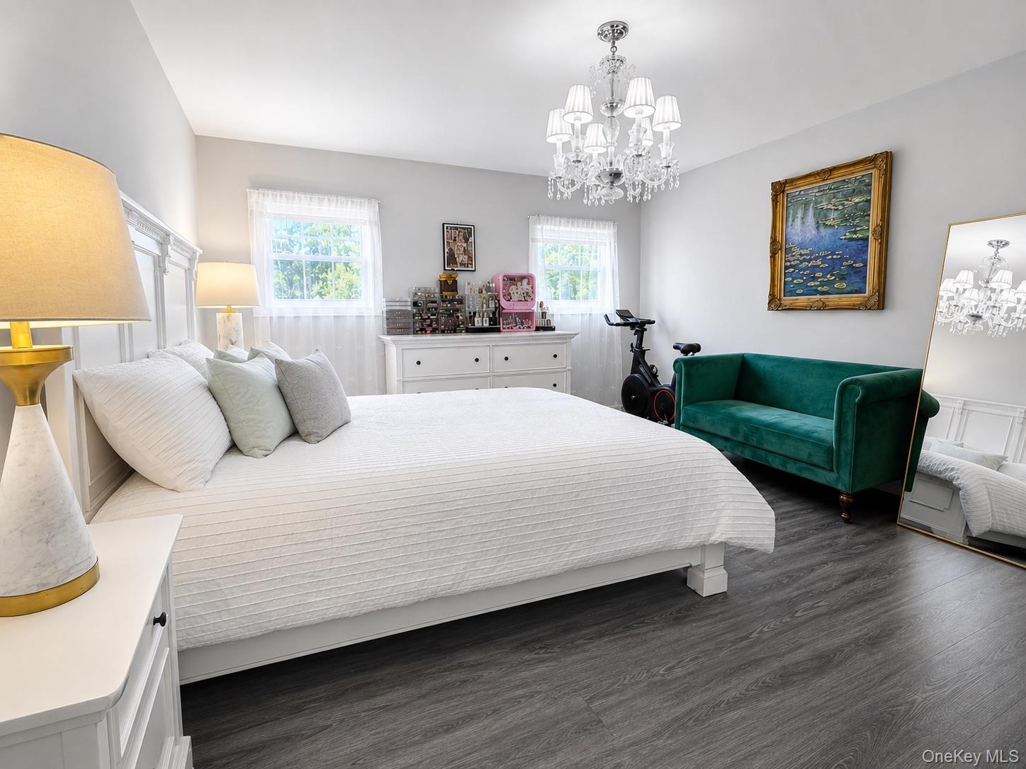 25 Charter Avenue Property Photo 8