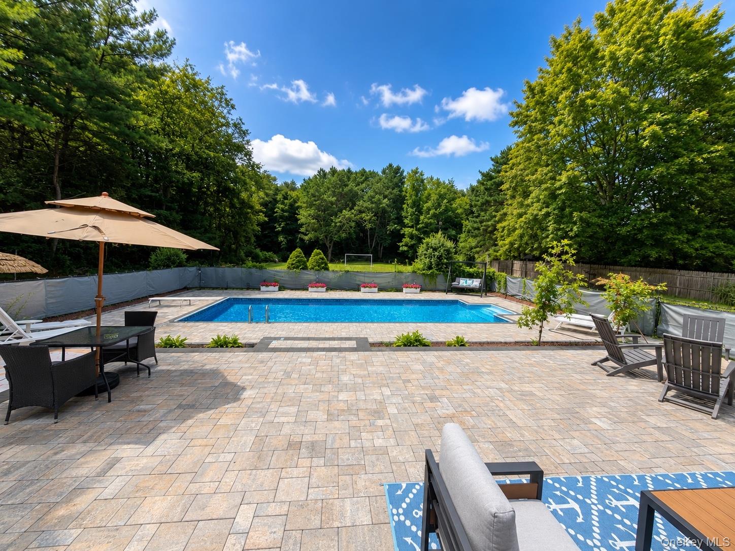 25 Charter Avenue Property Photo 23