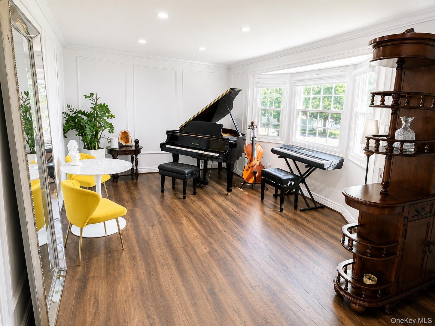 25 Charter Avenue Property Photo 26