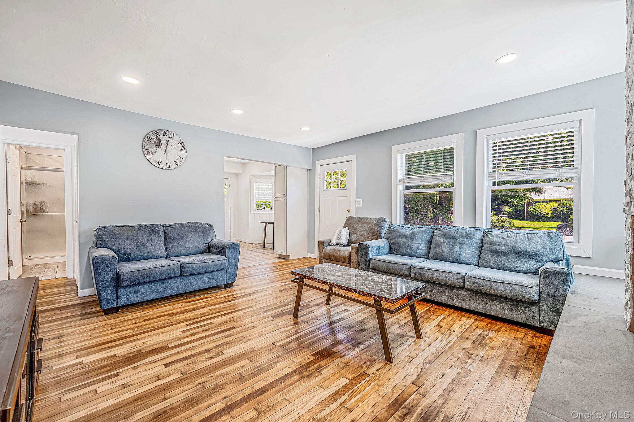 4 Sunny Road Property Photo 10