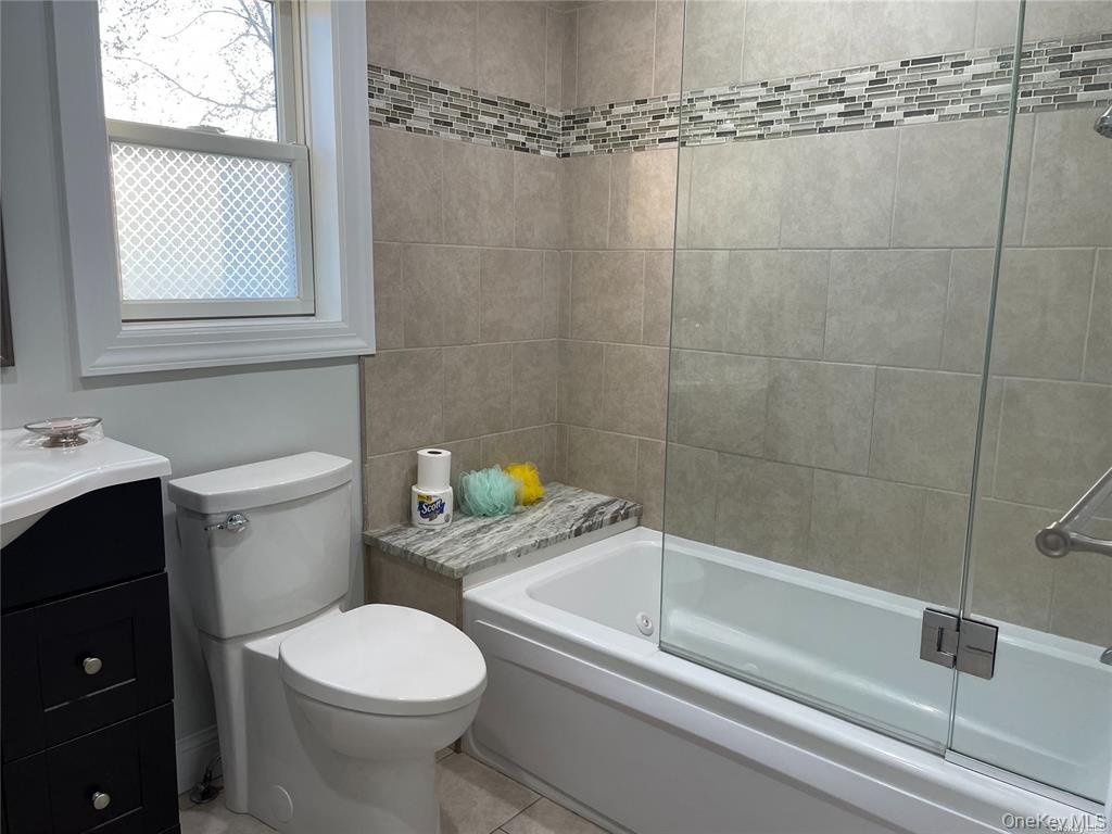 17 Wood Lane Property Photo 11