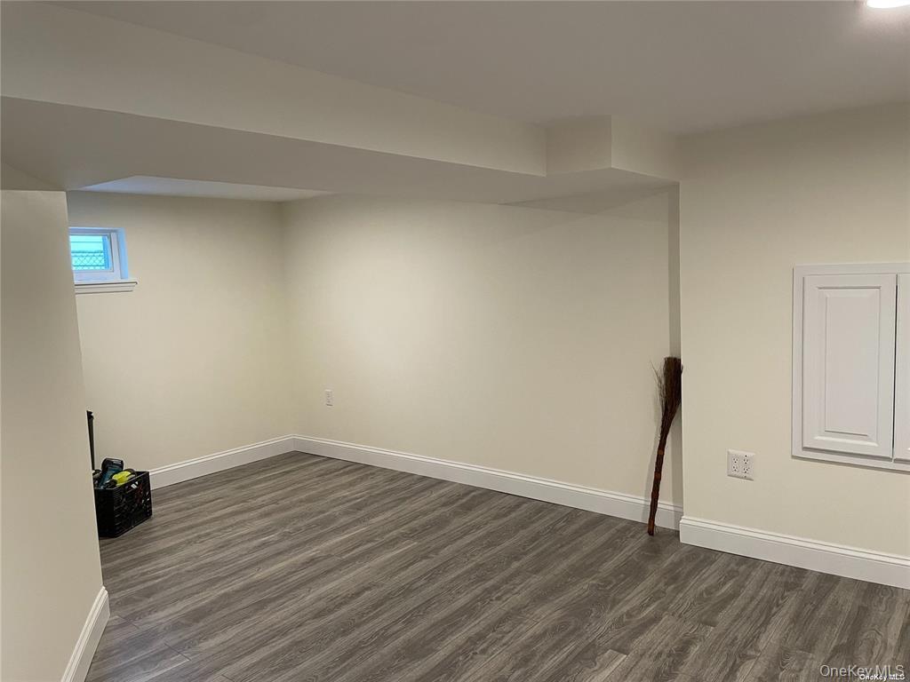 17 Wood Lane Property Photo 14