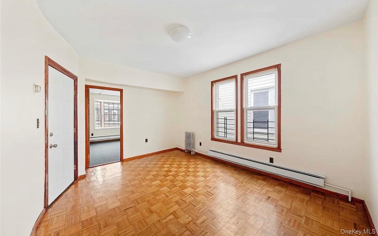 90-37 77th Street Property Photo 4