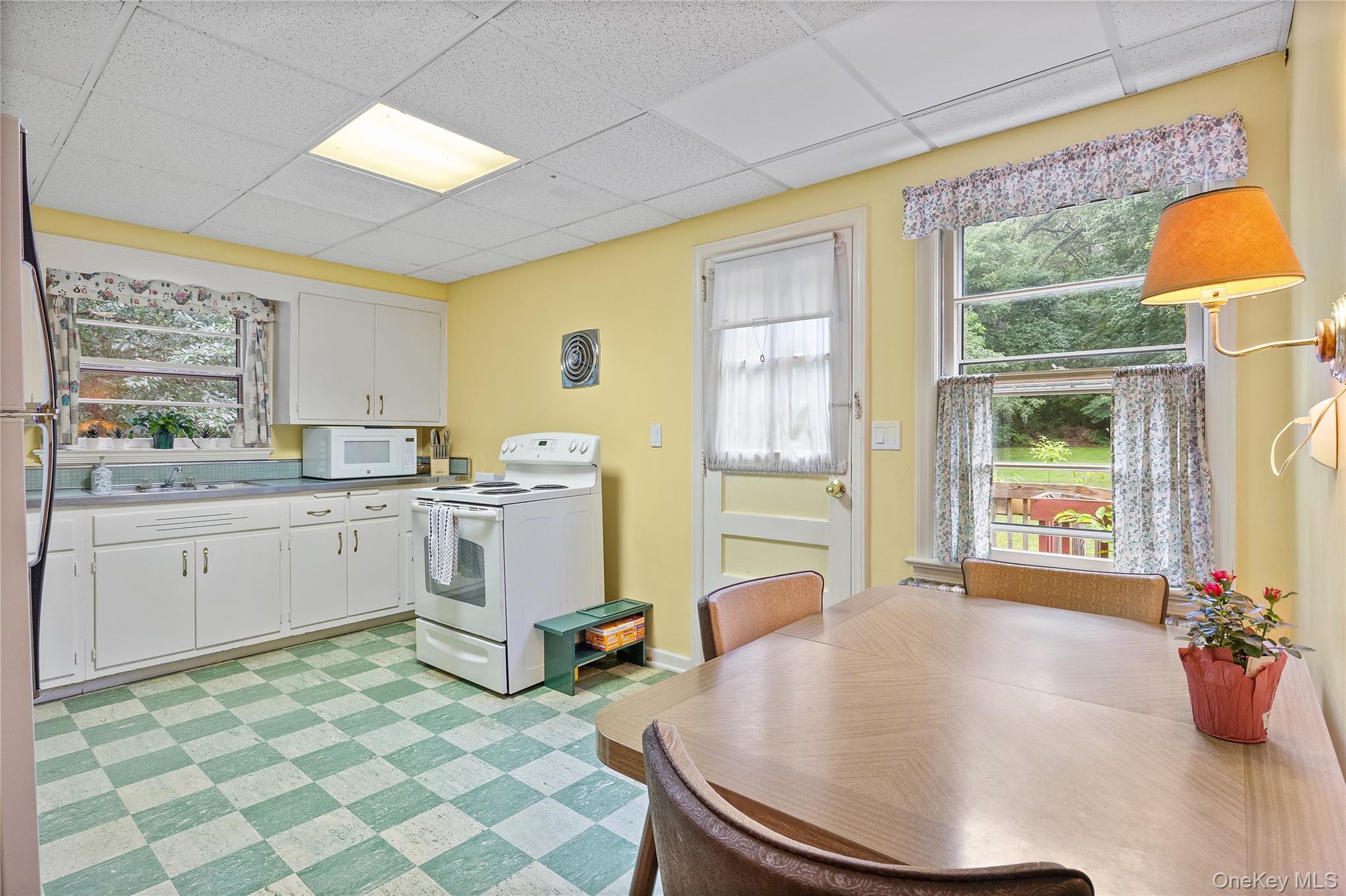 99 Warner Road Property Photo 13