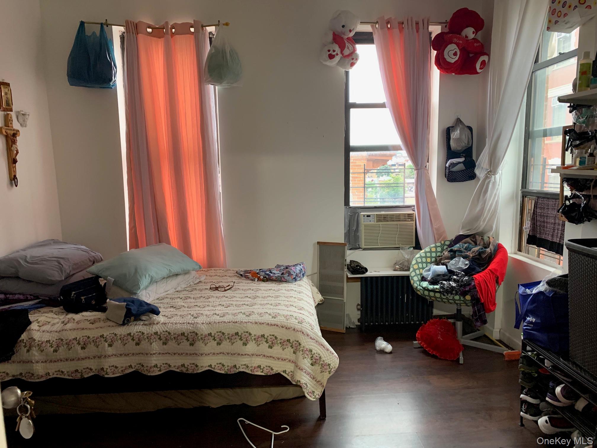 83 Irving Avenue Property Photo 13
