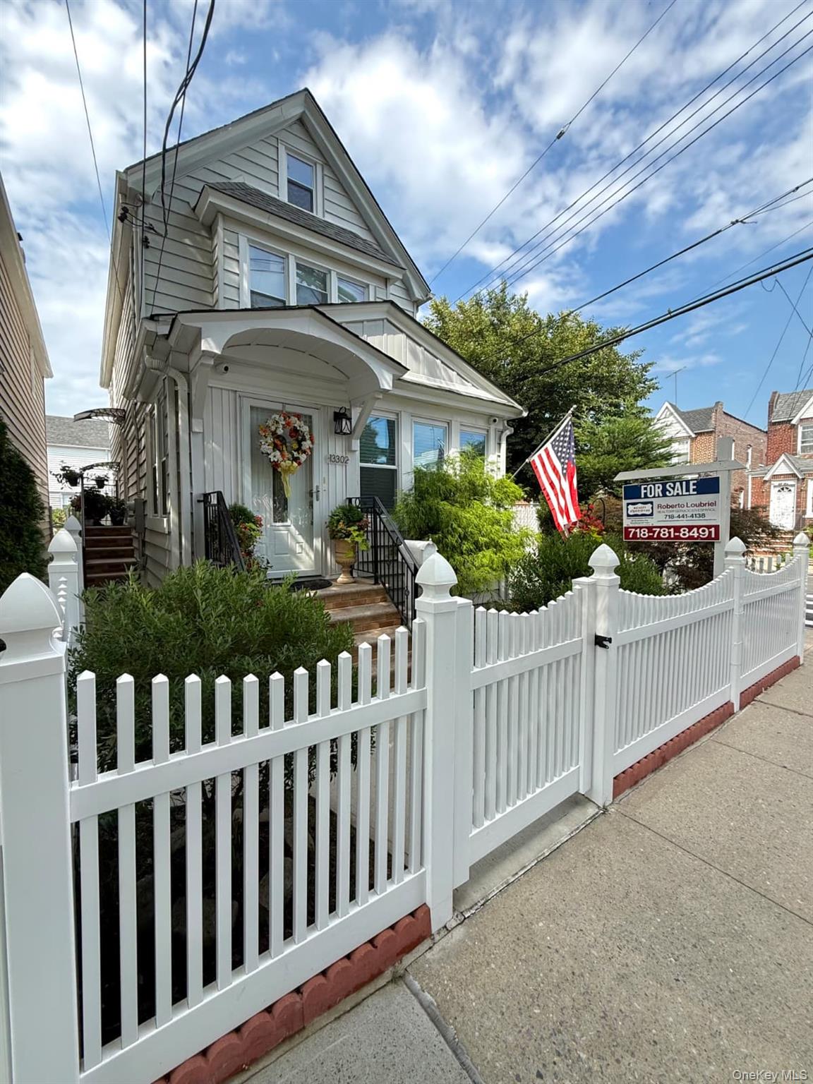 13302 96th Street Property Photo 1
