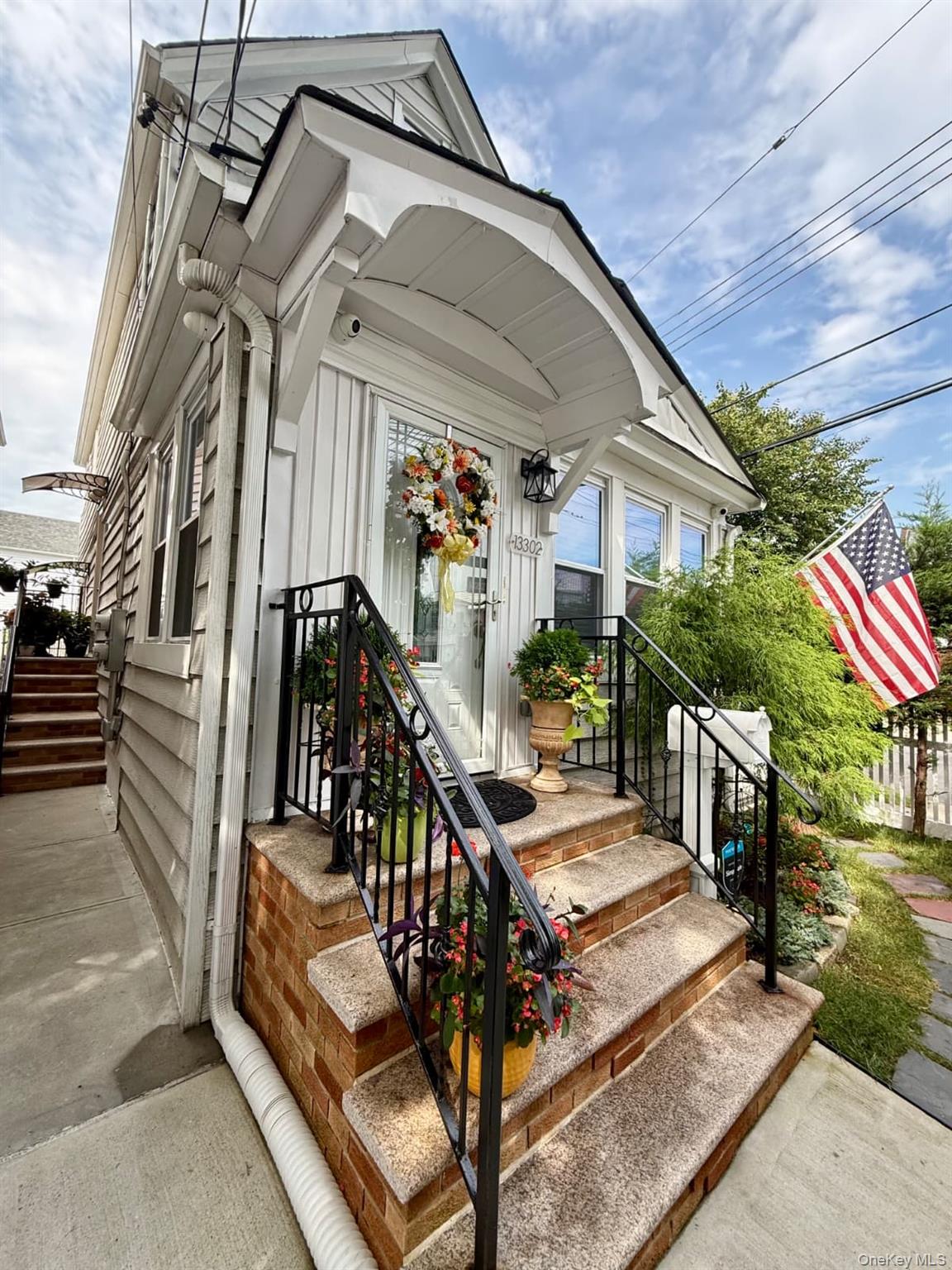 13302 96th Street Property Photo 2