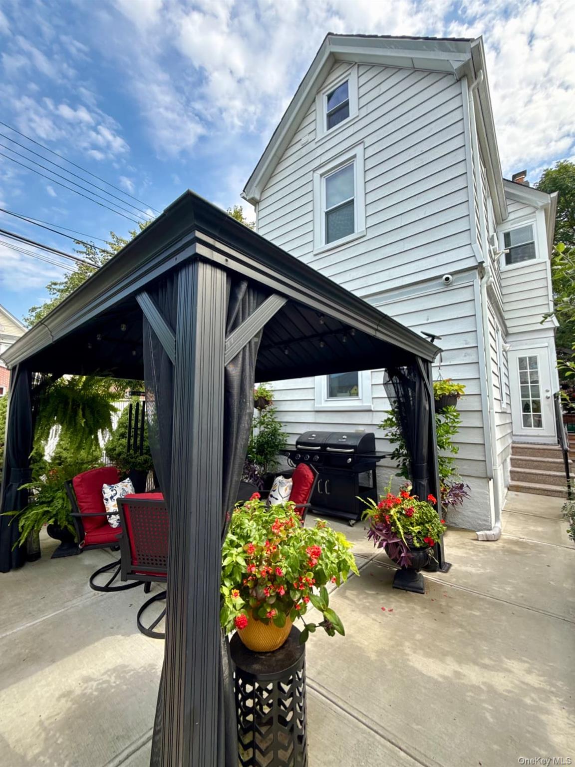 13302 96th Street Property Photo 4