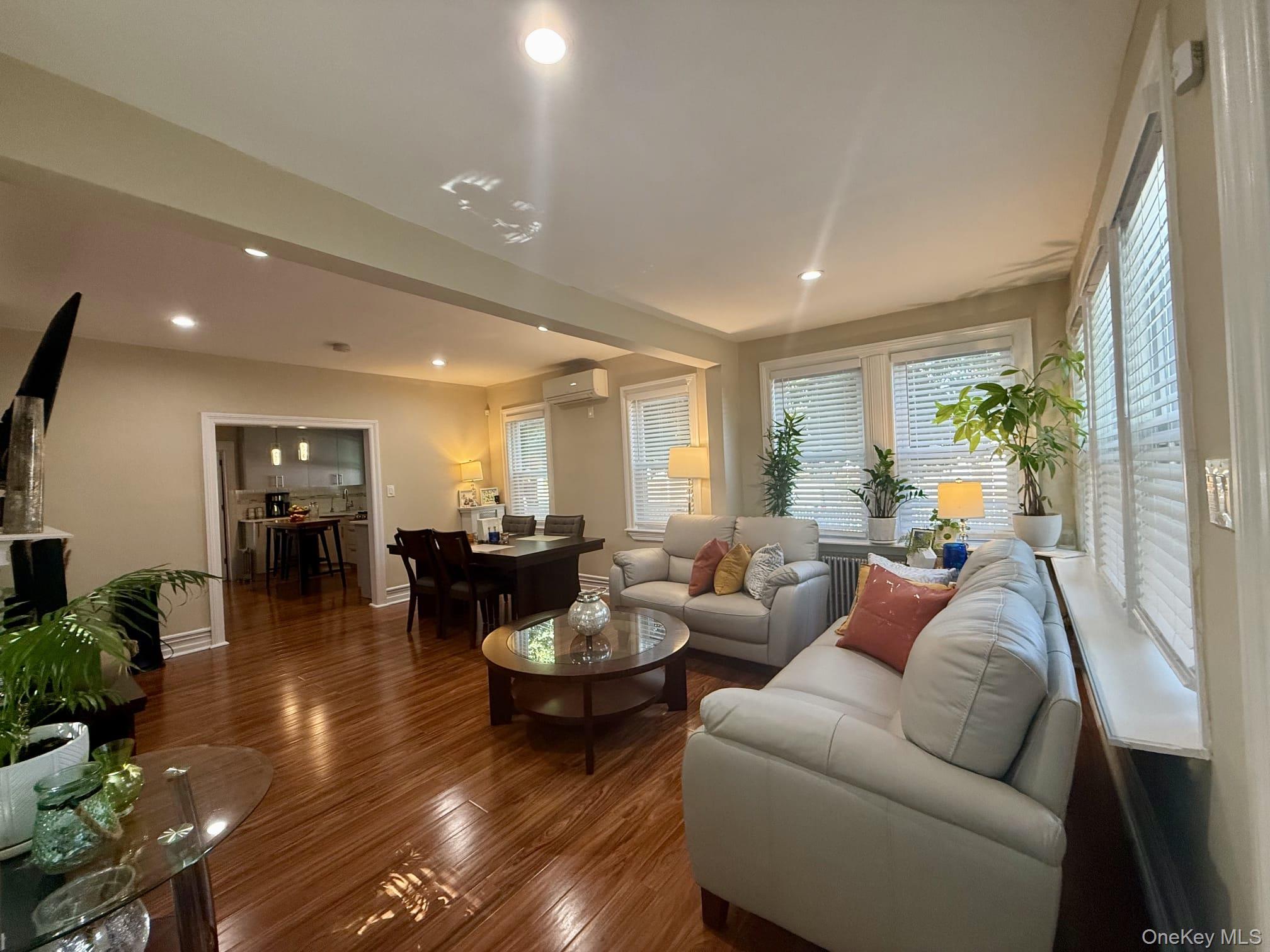 13302 96th Street Property Photo 6