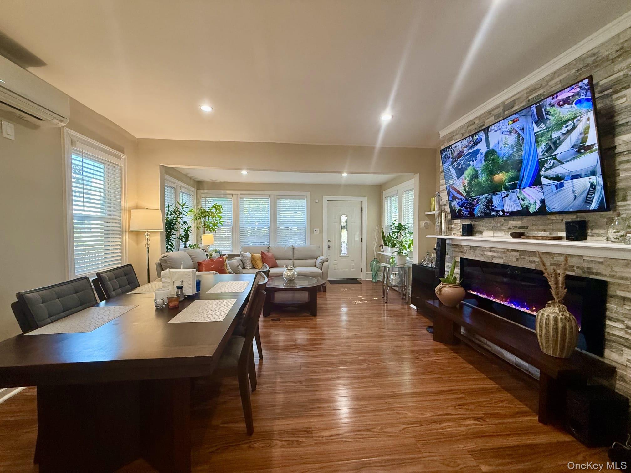 13302 96th Street Property Photo 9