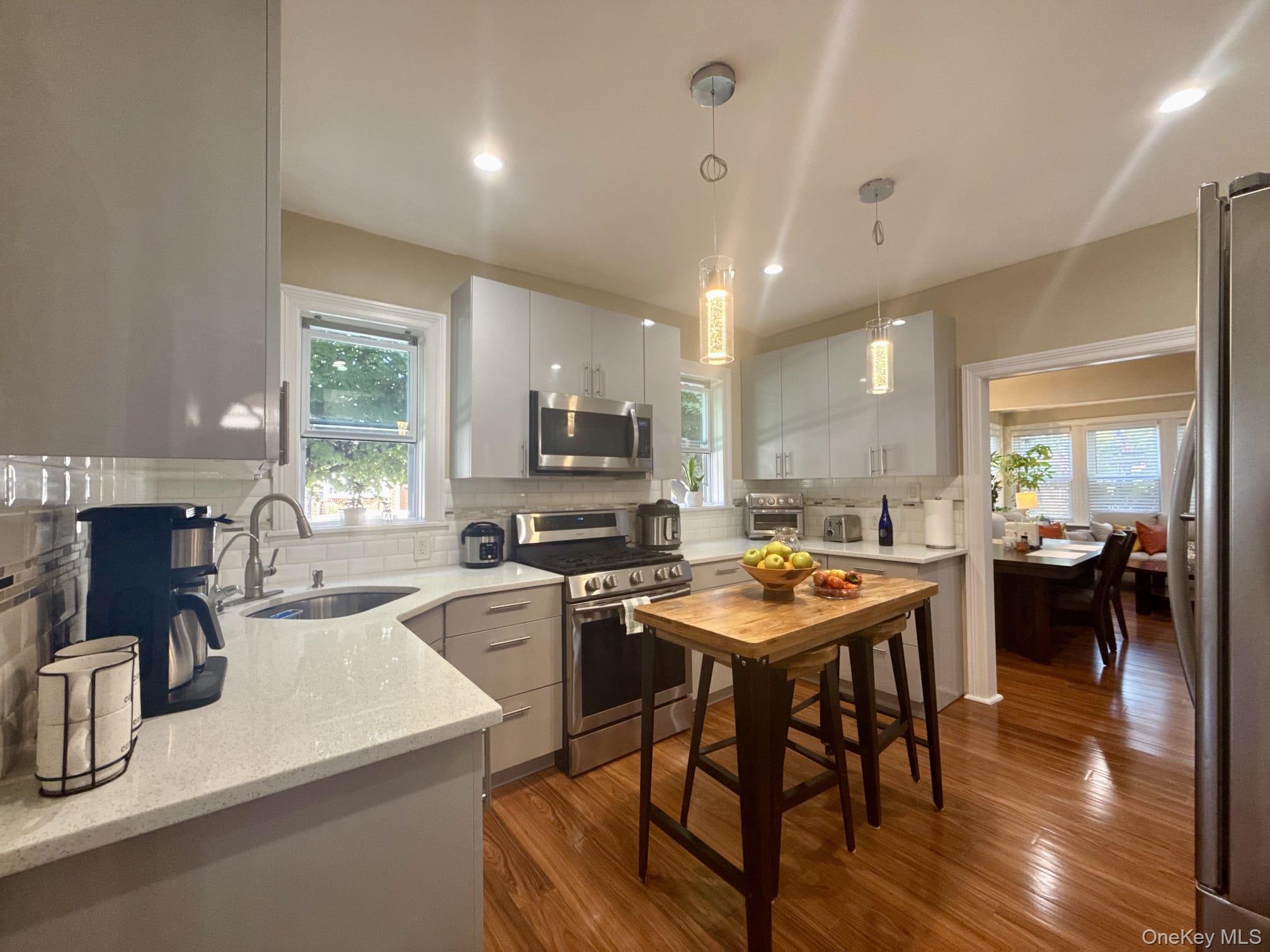13302 96th Street Property Photo 15