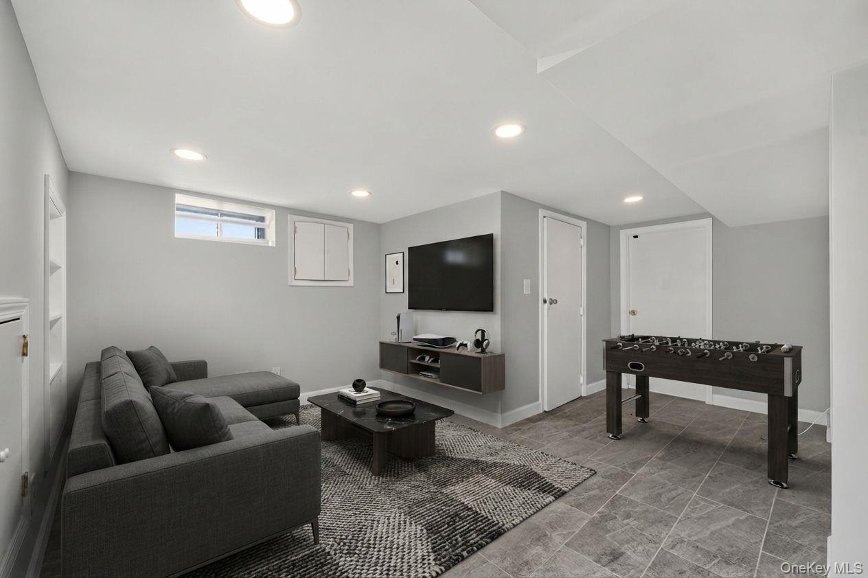 11 1st Place Property Photo 10
