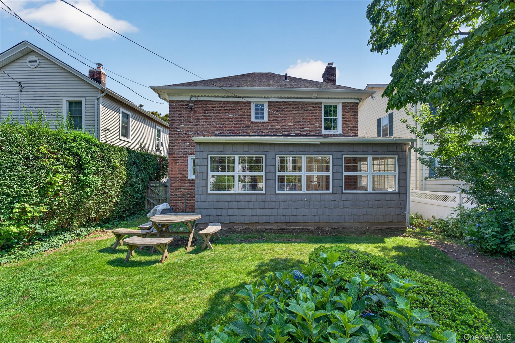 11 1st Place Property Photo 12