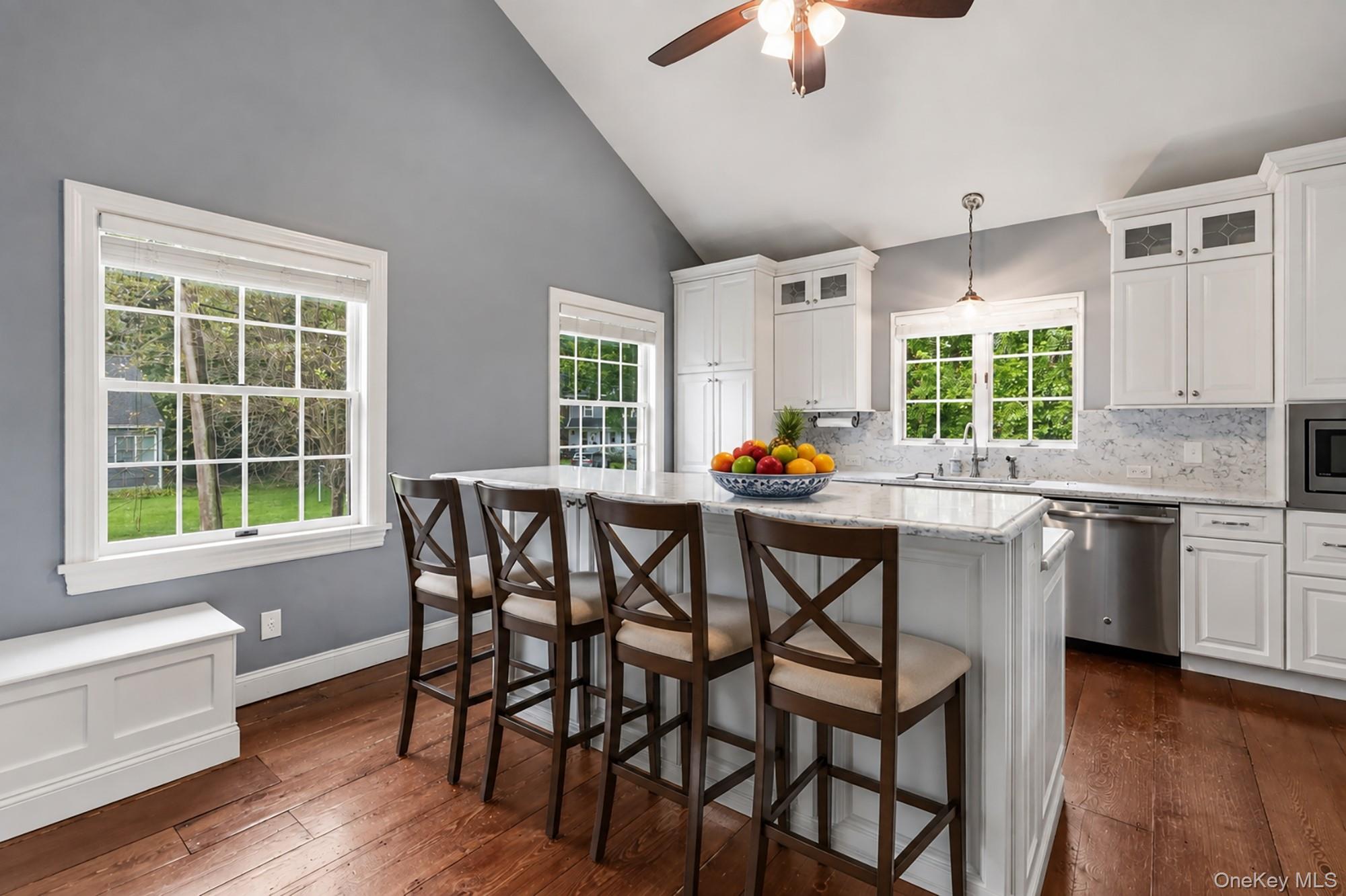 66 Marion Avenue Property Photo 10