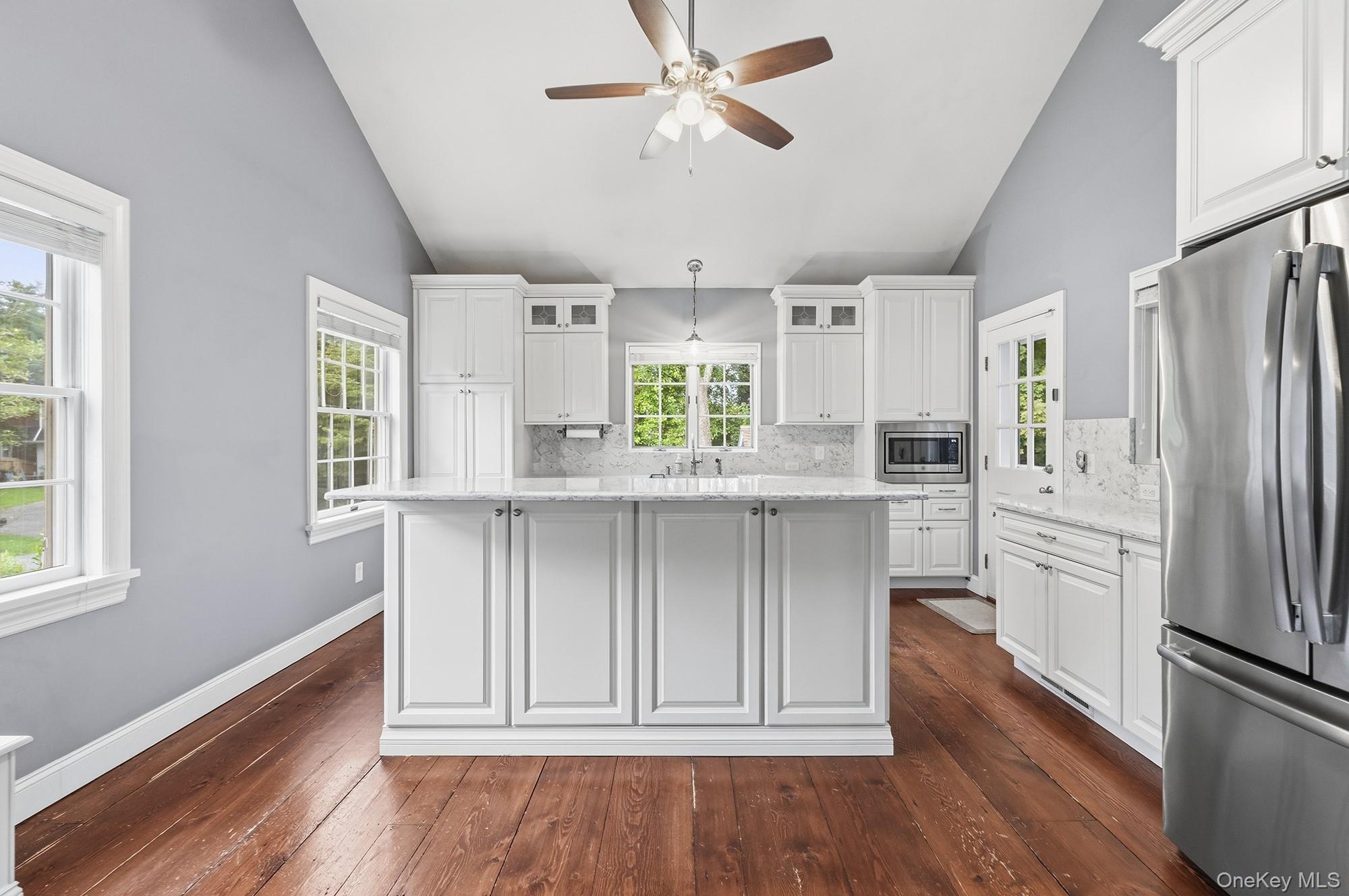 66 Marion Avenue Property Photo 15