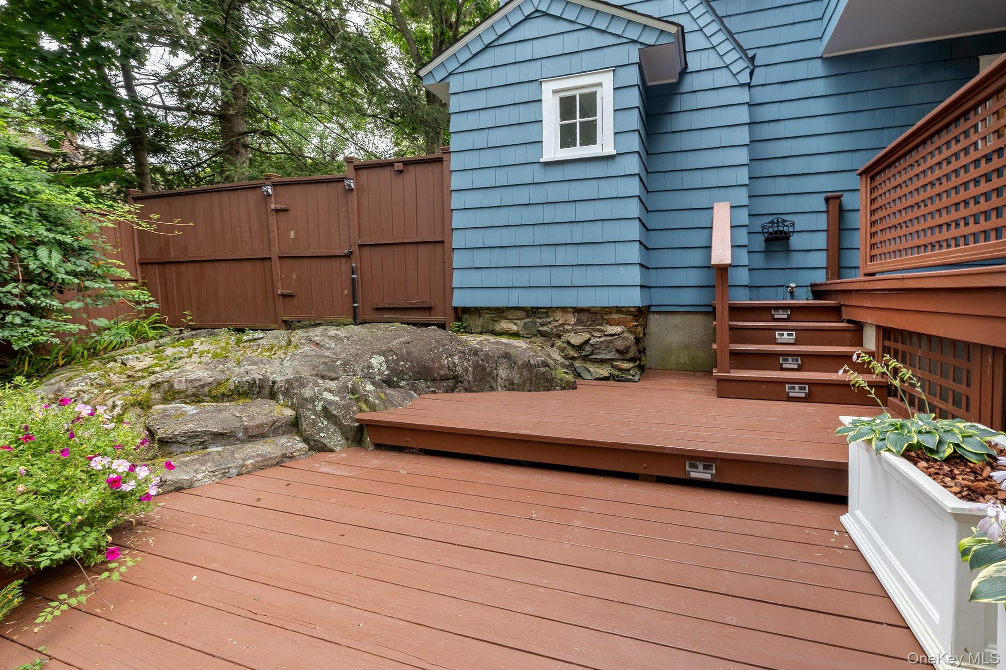 66 Marion Avenue Property Photo 39