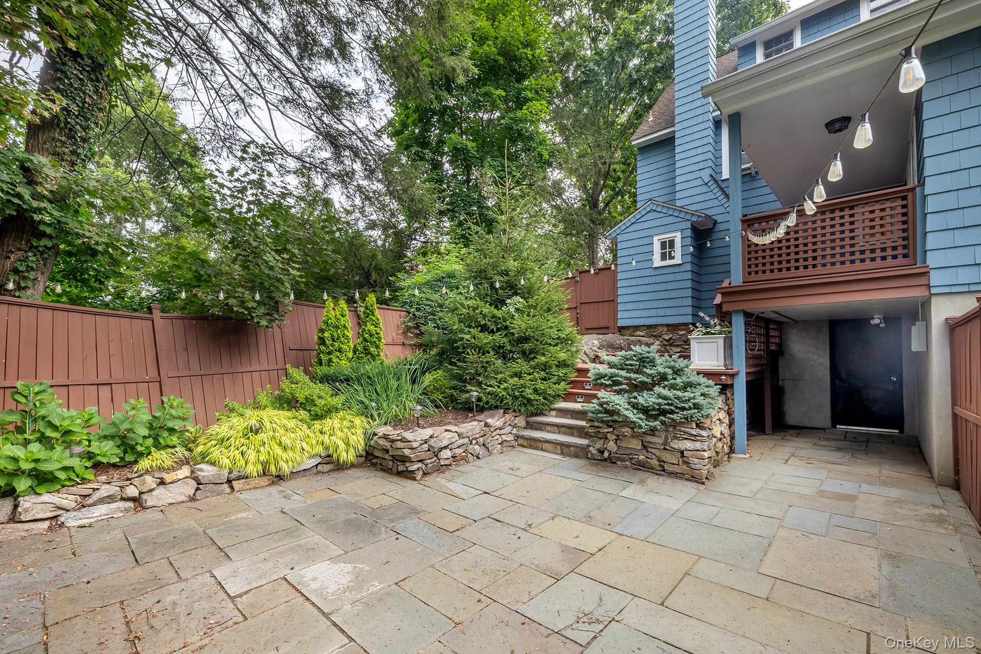 66 Marion Avenue Property Photo 40