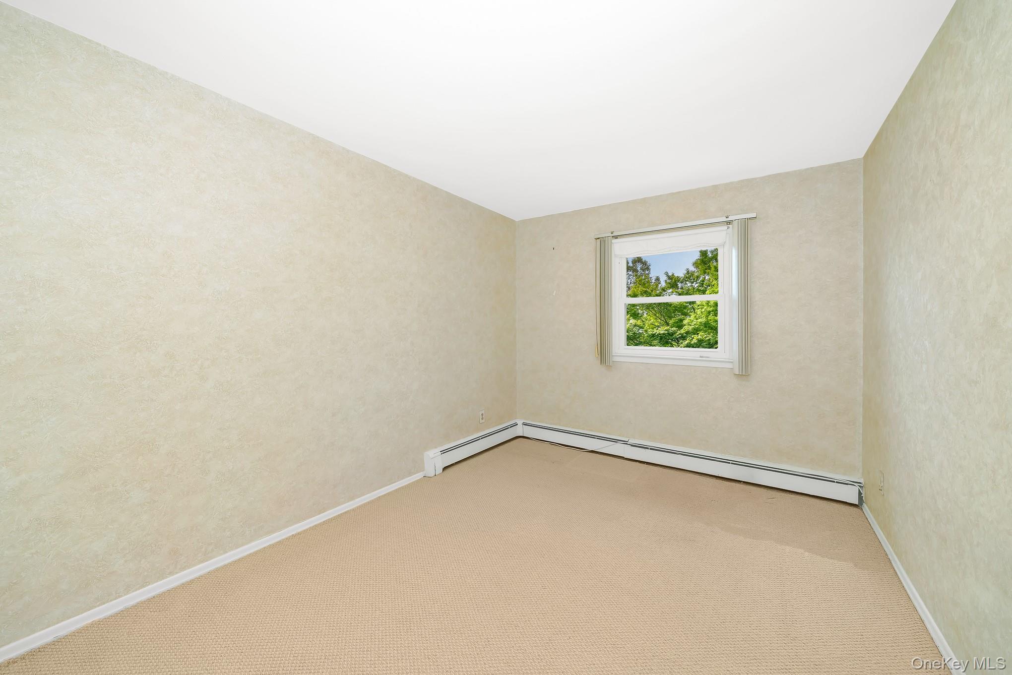 221 Roosevelt Avenue Property Photo 22
