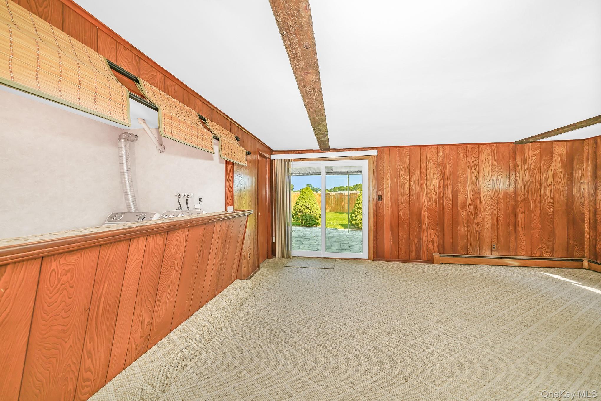 221 Roosevelt Avenue Property Photo 29