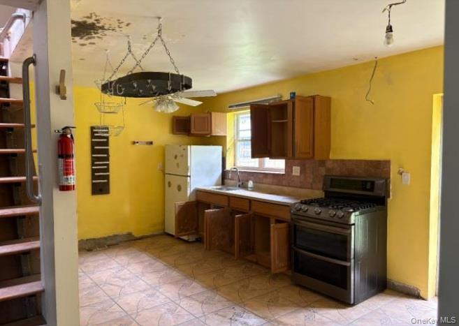 3426 State Route 97 Property Photo 4