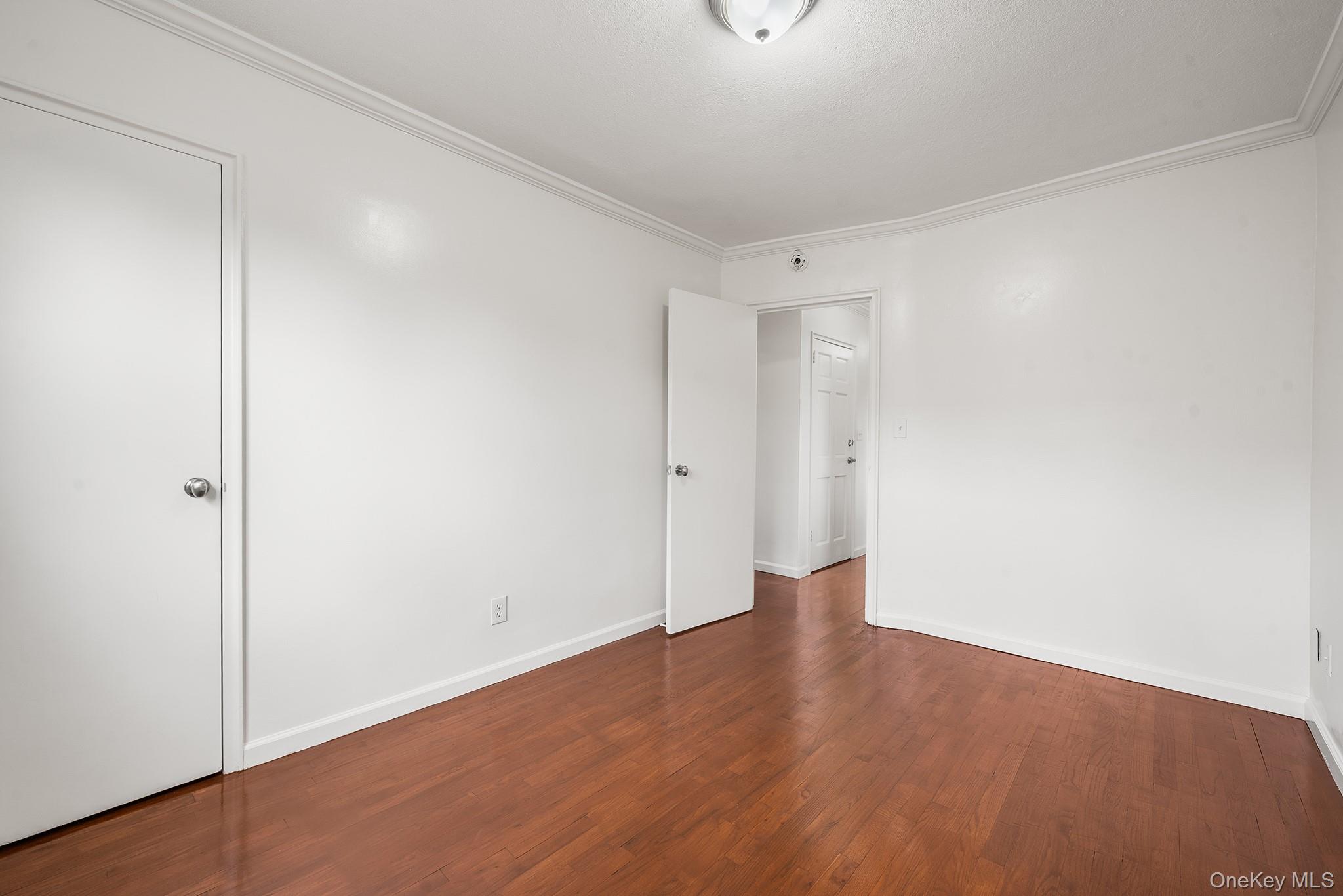 2154 74th Street Property Photo 20