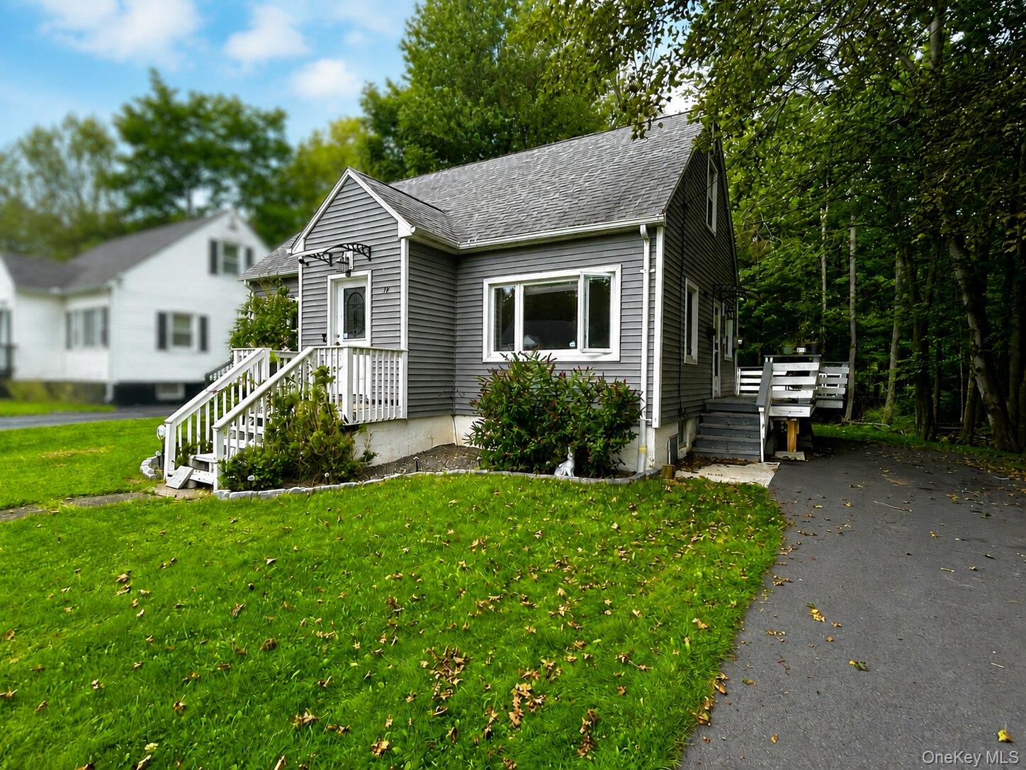 17 Greenview Avenue Property Photo 2