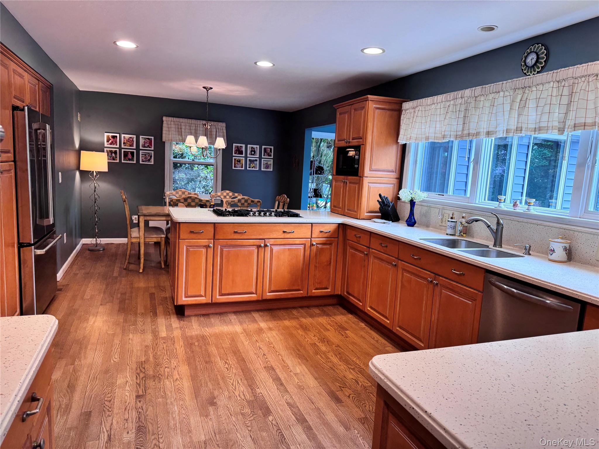 51 Bayway Avenue Property Photo 7