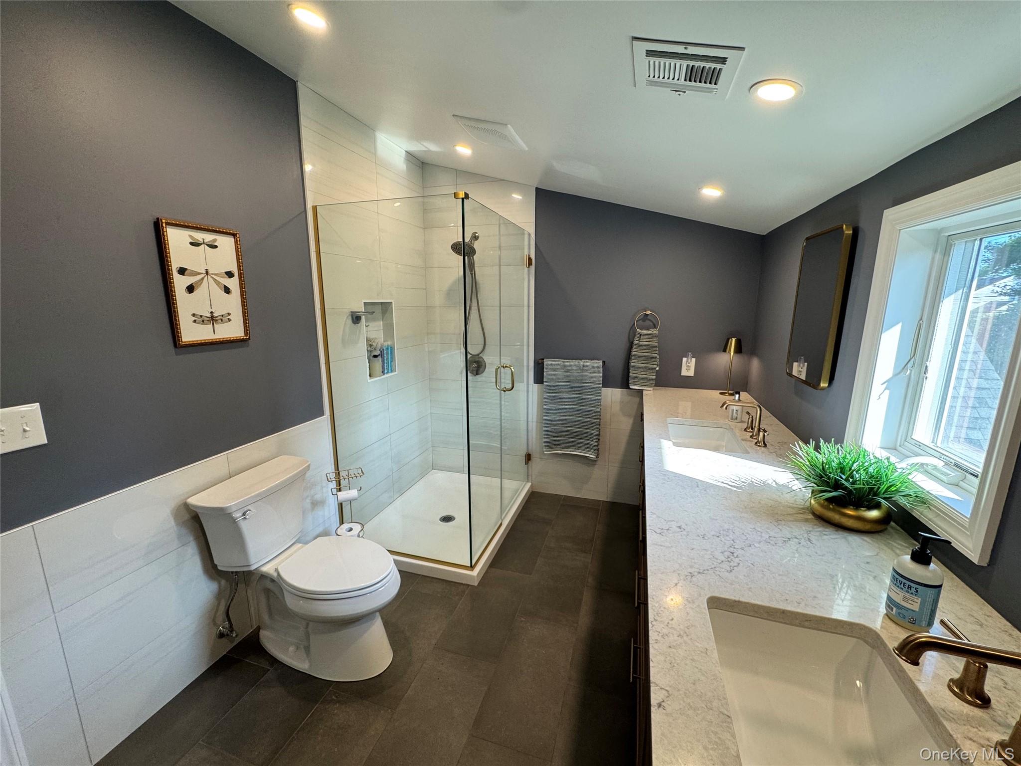 51 Bayway Avenue Property Photo 21