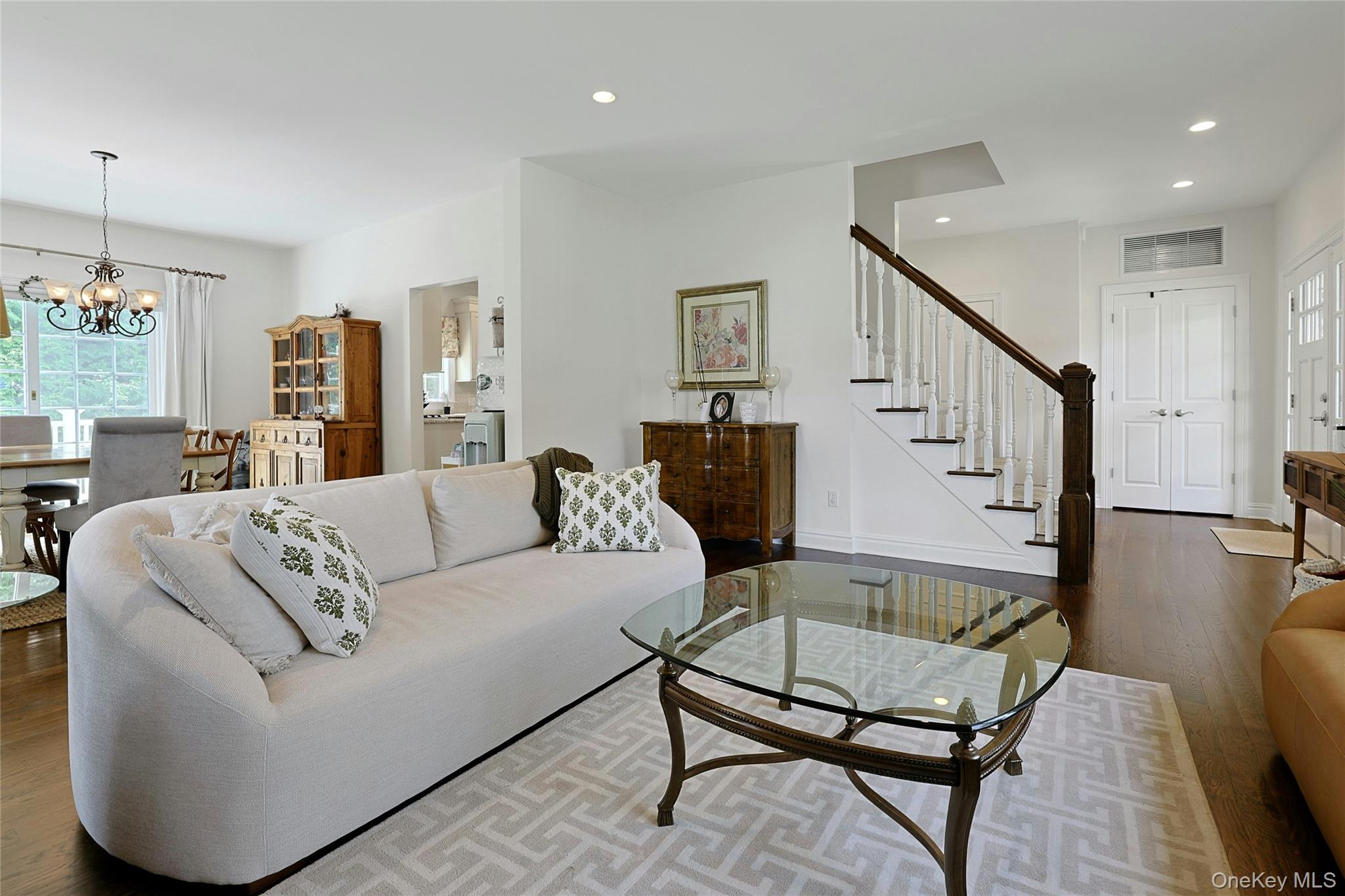 266 Brighton Avenue Property Photo 9