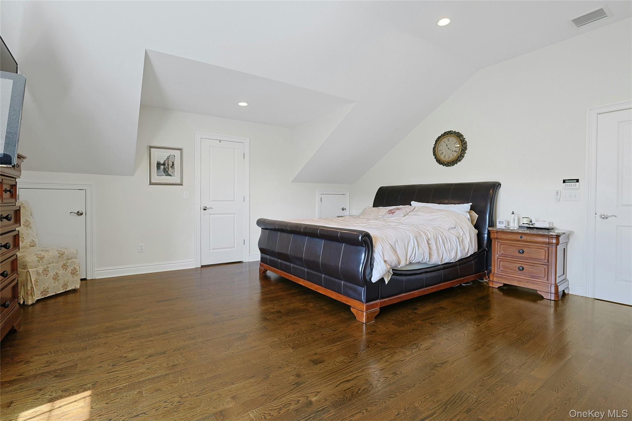 266 Brighton Avenue Property Photo 29