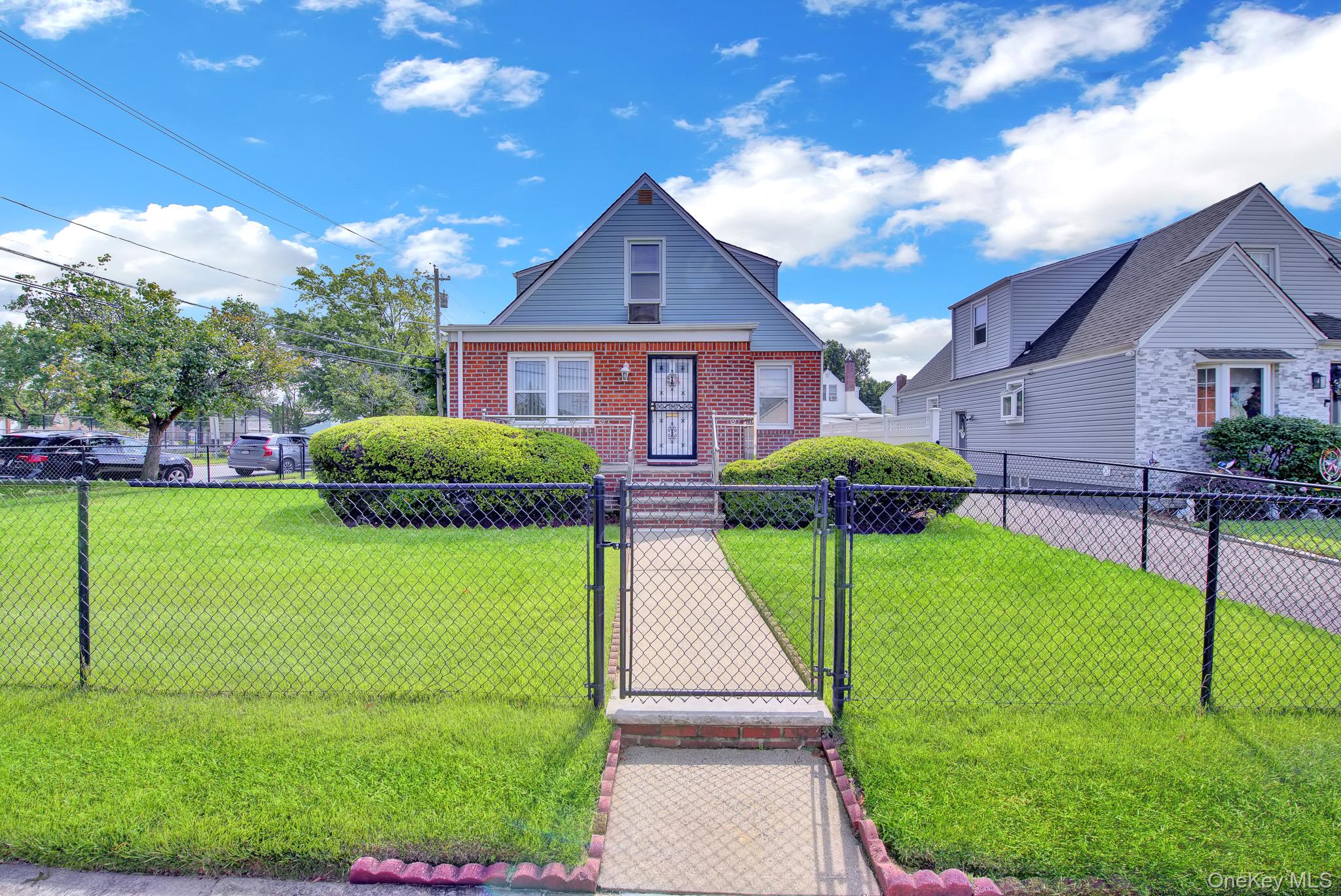 409 Saint Agnes Place Property Photo 1