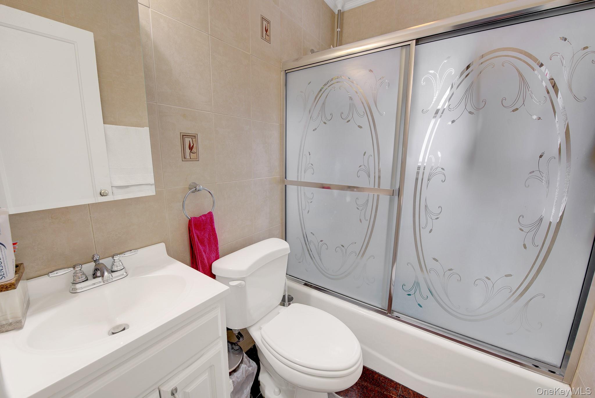 409 Saint Agnes Place Property Photo 7