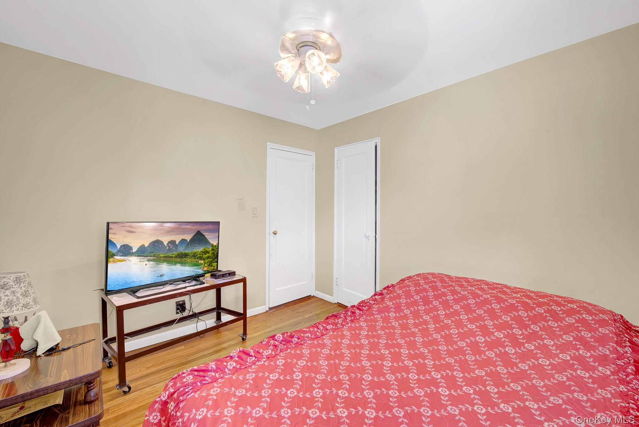 409 Saint Agnes Place Property Photo 8