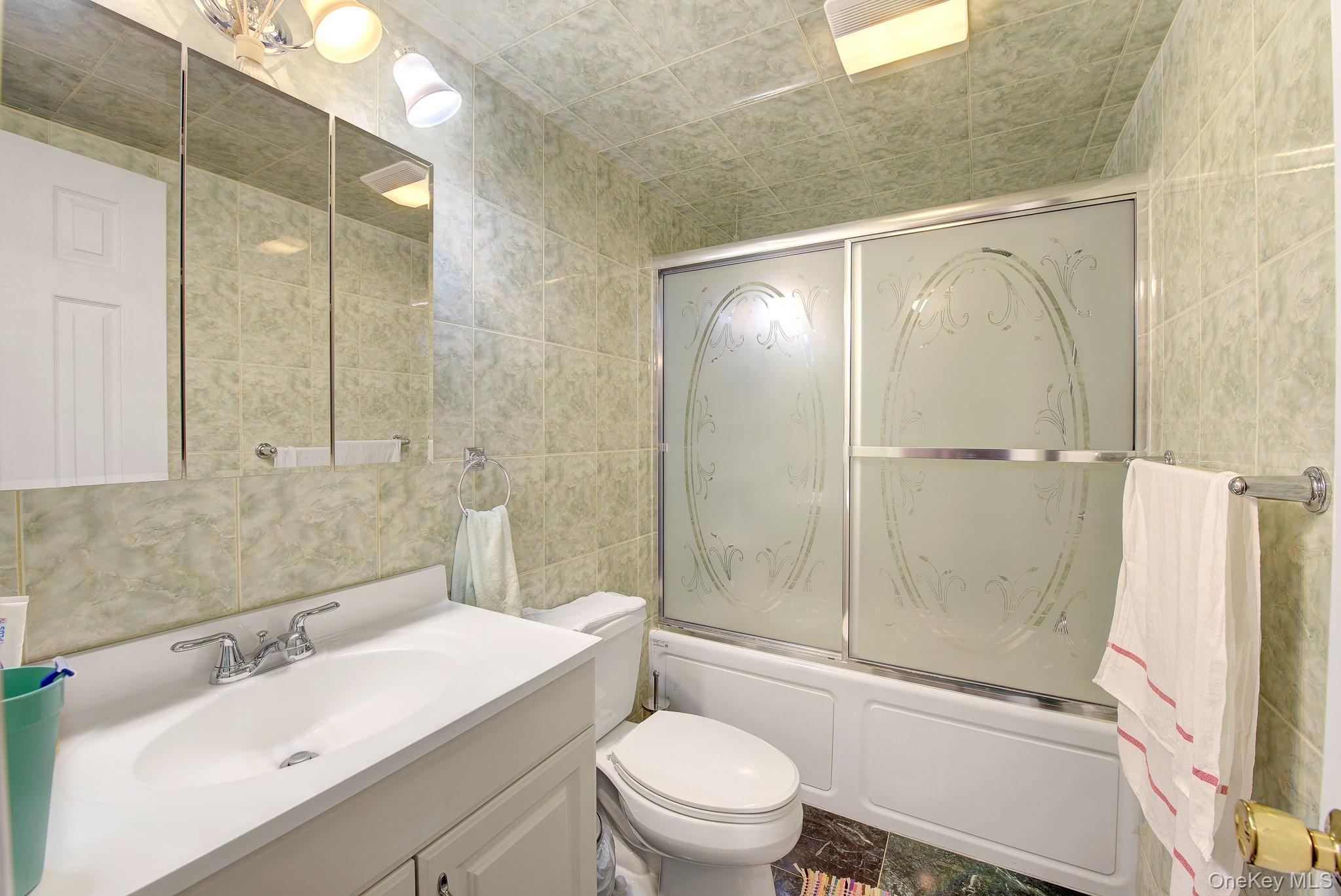 409 Saint Agnes Place Property Photo 12